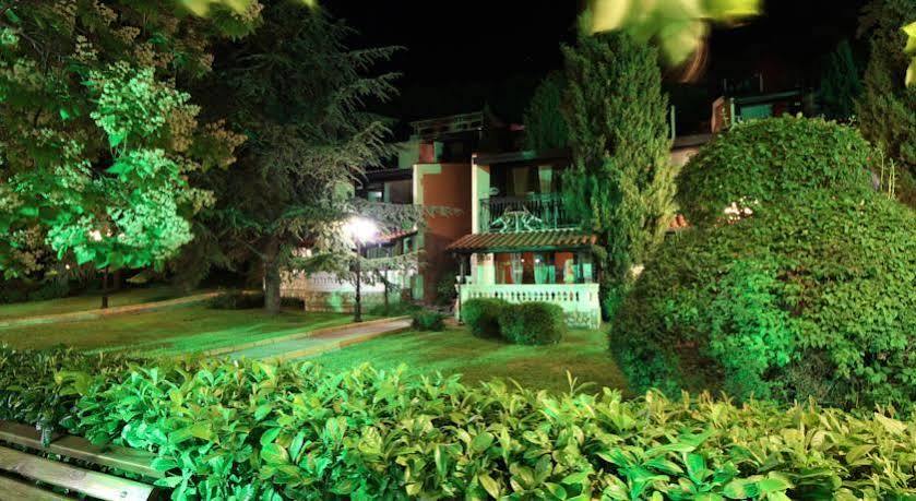 Villas Elenite Εξωτερικό φωτογραφία